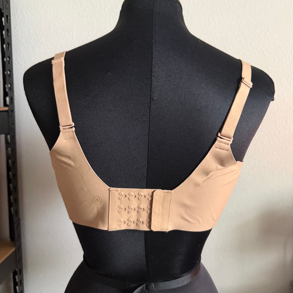 Honeylove CrossOver Wireless Bra Nude Beige Size L 38B/C Smoothing Comfort Bra - Picture 3 of 6